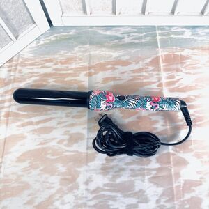 Foxy Bae Curling Iron